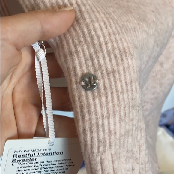 NWT Lululemon restful intention sweater - Picture 12 of 12